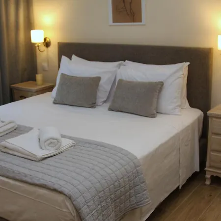 Rodon Manor Appartement *