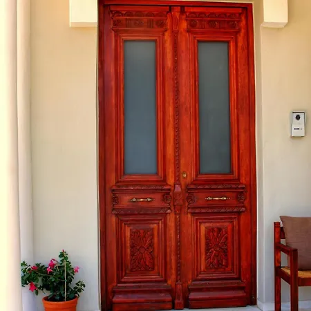 Rodon Manor Apartment *
