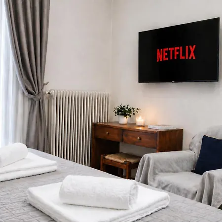 Rodon Manor Apartment