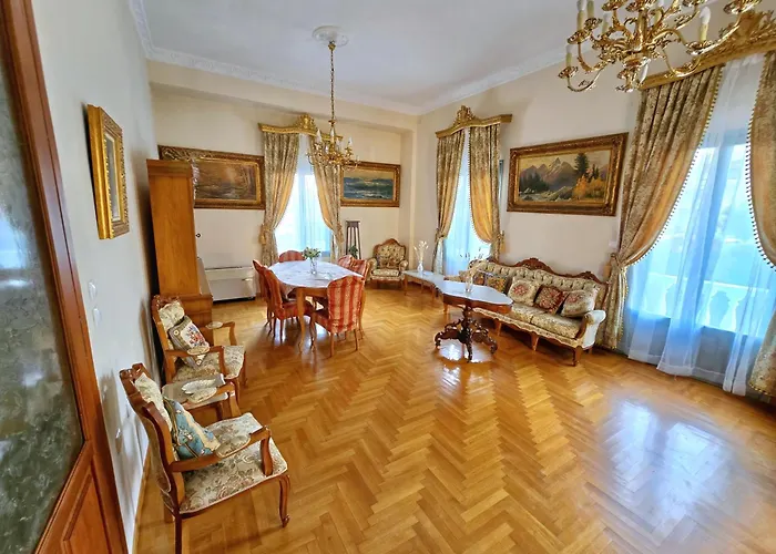 Apartment Rodon Manor *